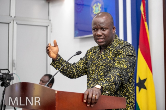 Lands Minister declares June 7 as Green Ghana Day; 10m trees to be planted