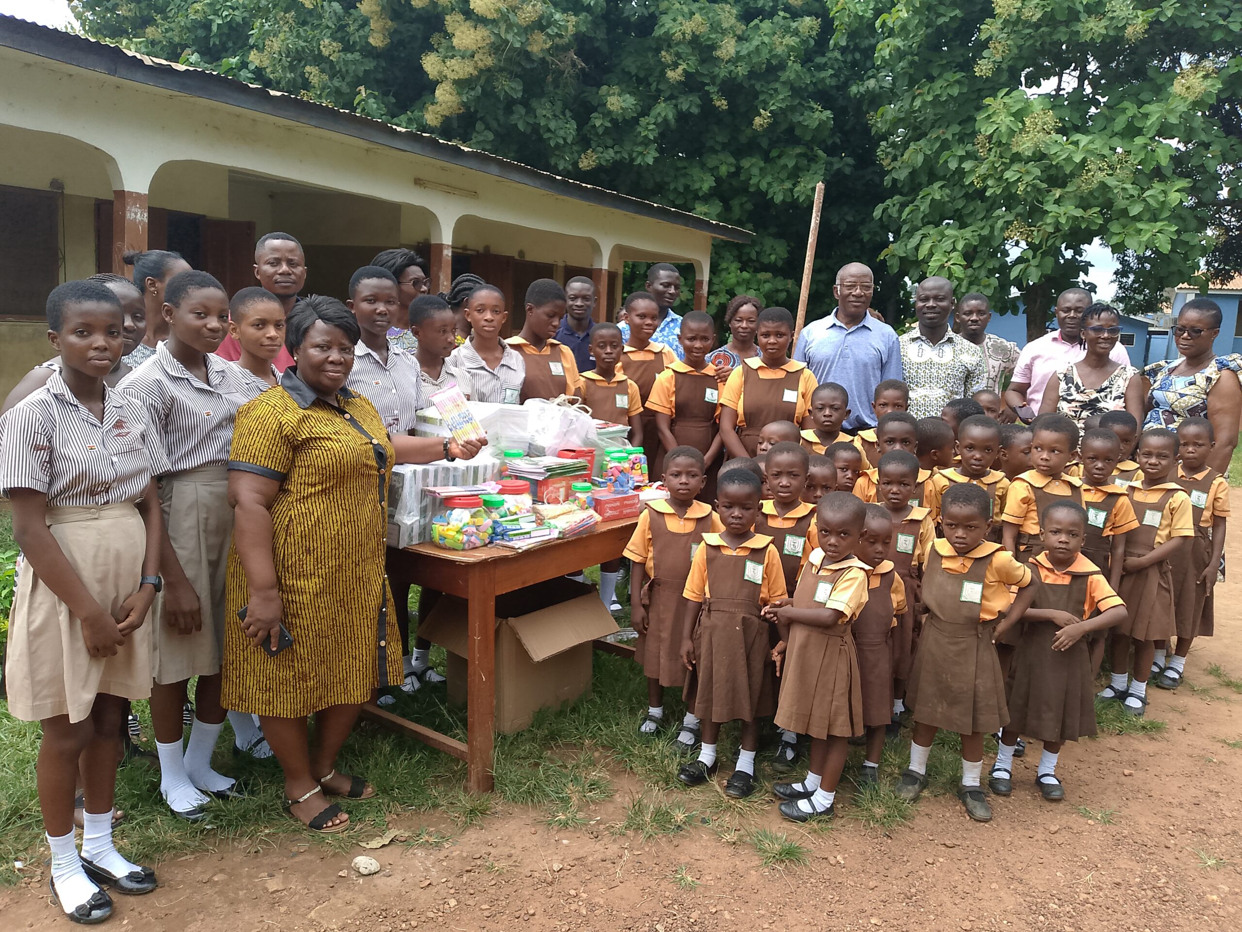 Asunafo Asutifi Hotspot Management Board Donates Educational Materials to Nana Agyei Girls School