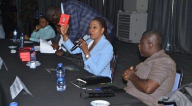 IPAC-Mrs-Jean-Mensa-second-from-right-displaying-the-hard-drive-to-be-given-to-all-political-parties-Photo-Victor-A.-Buxton-780×470