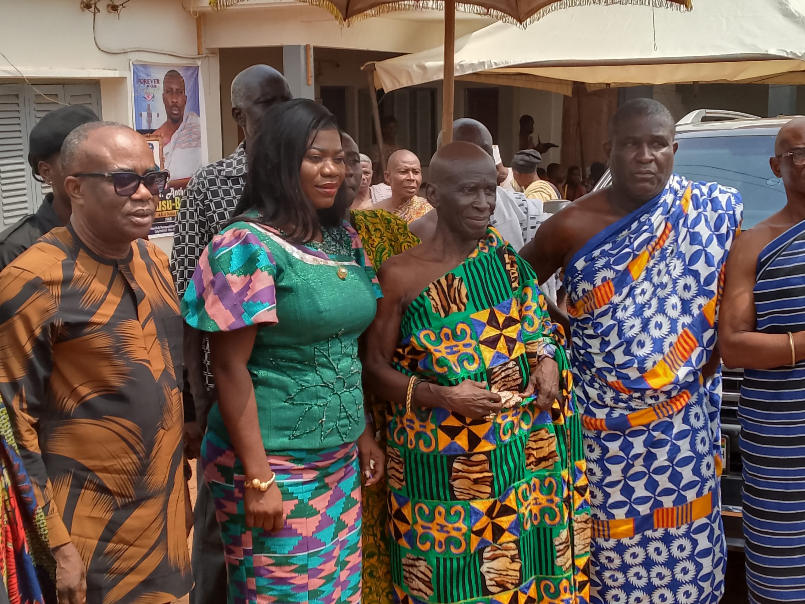 Mim Manhene Appeals to Minister for Support in Continuing Developmental Projects